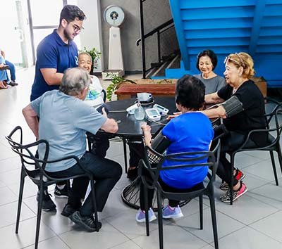 humanidade, cuidado e acolhimento